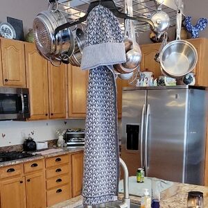 Michael Kors Gray Patterned Hat and Scarf Set